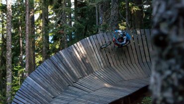 Wall Ride by RoniaNash @ flickr / CC-public domain mark 1.0