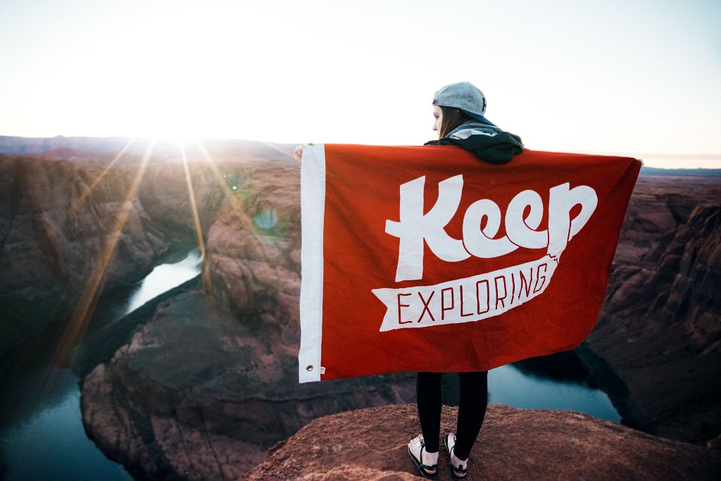 Keep Exploring - Justin Luebke via unsplash / CC0 1.0